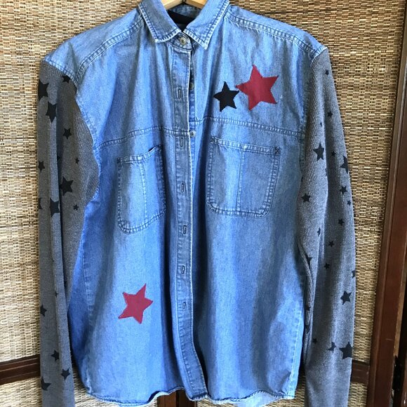 Upcycled Denim Jacket: Women's M, Rock and Roll Patches & Stars, Concert Shirt - Picture 8 of 11
